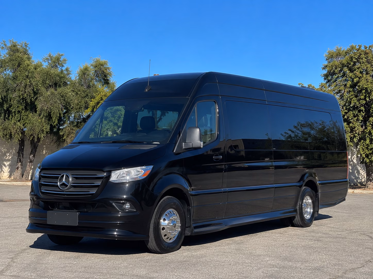 arrange transportation for your next prom 3