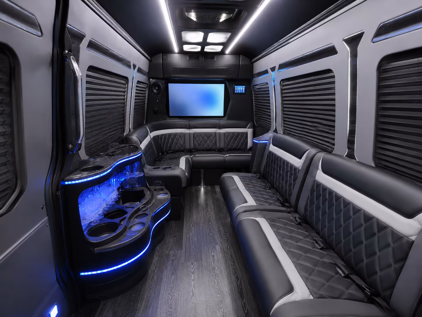 sprinter van and minibus rentals for small group winery tours in las cruces