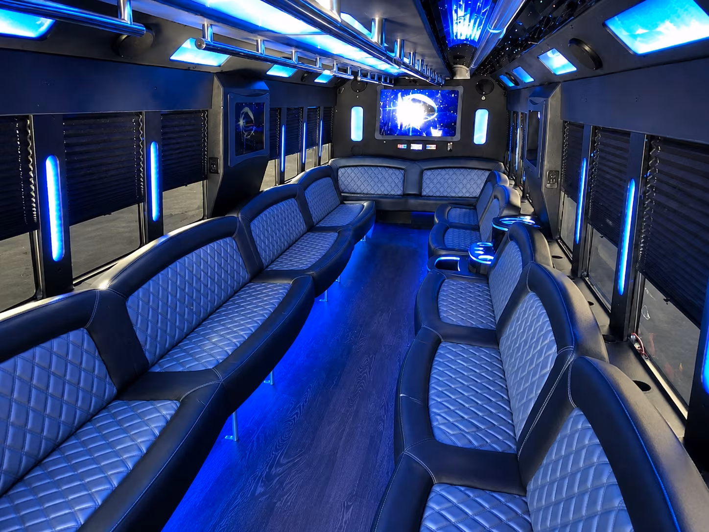 why rent using lascrucesminibuscompany com